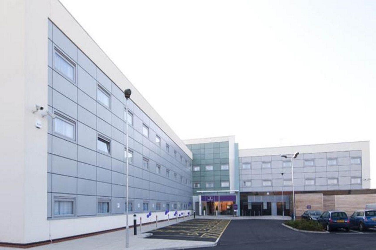 ספיק Premier Inn Liverpool John Lennon Airport מראה חיצוני תמונה